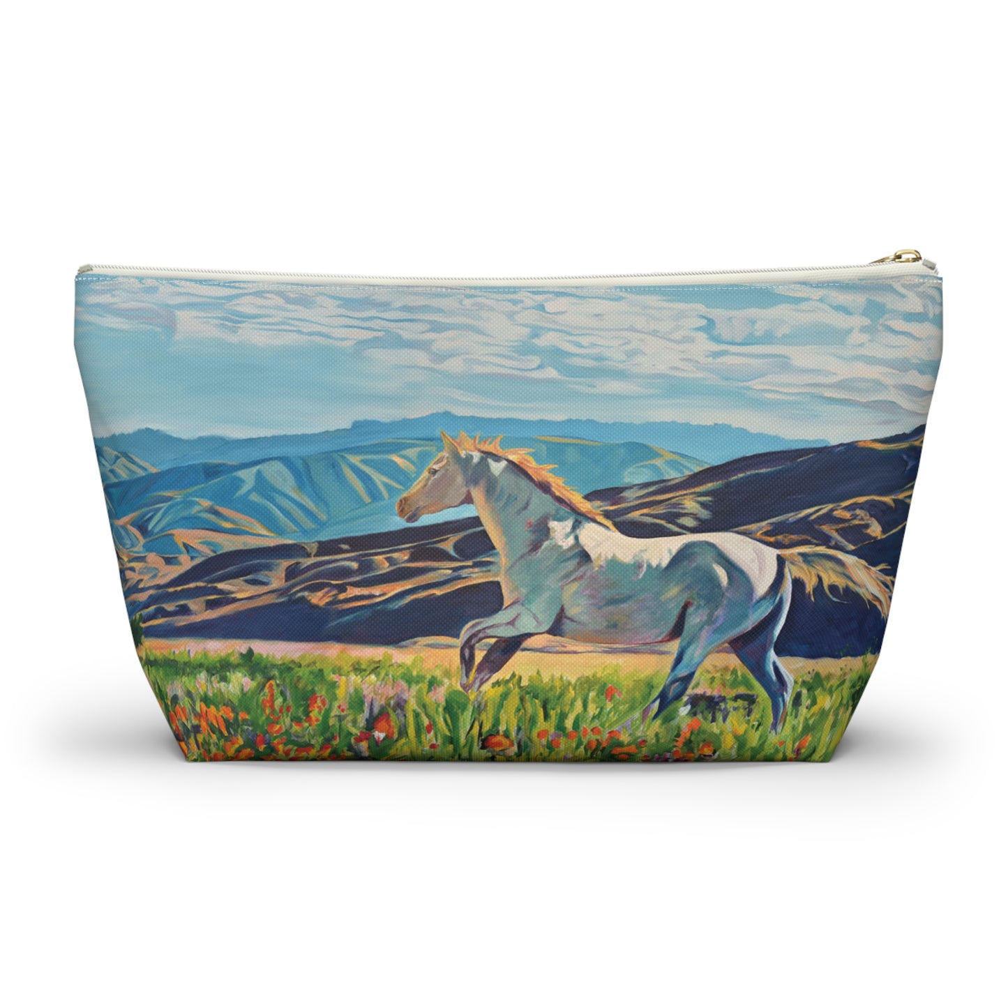 "Freedom in the Foothills" White Horse Running Accessory Pouch w T-bottom