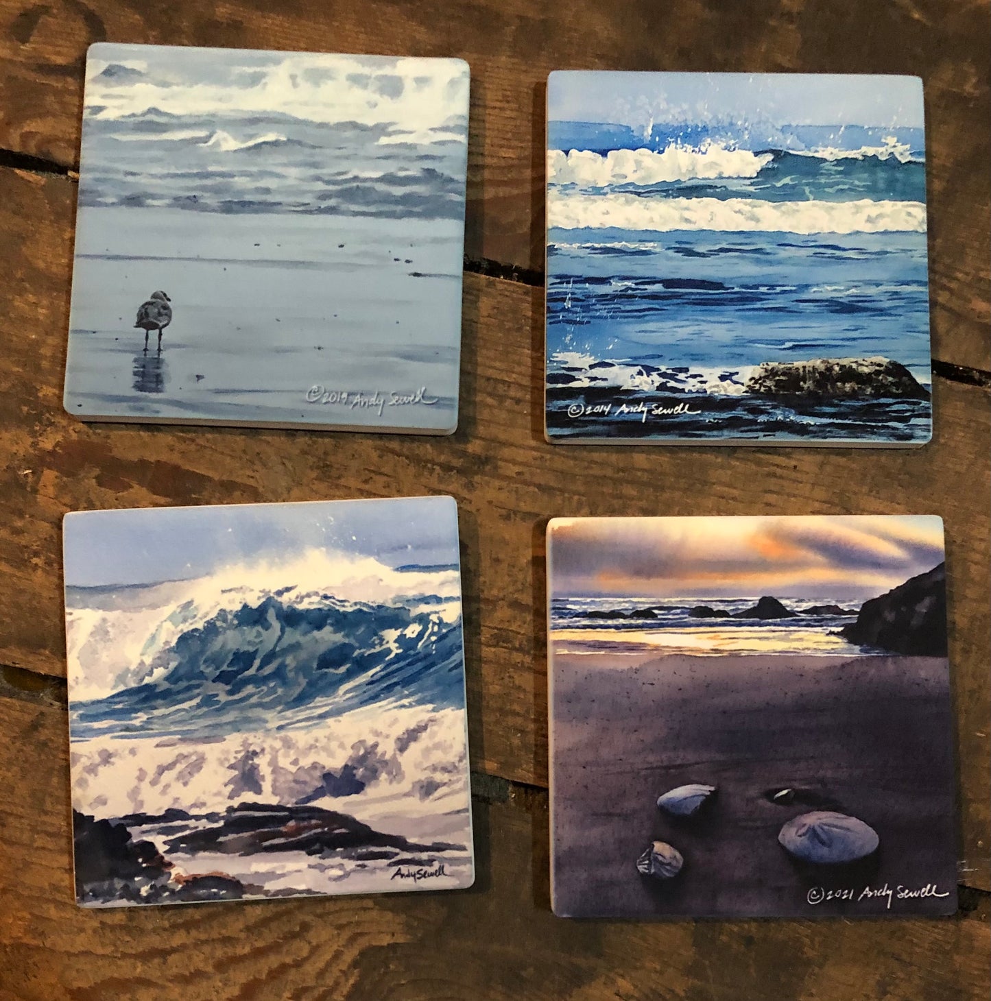 "Ocean waves" themed coaster sets of 4